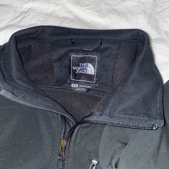 The North Face Jacket - Picture 8 of 8